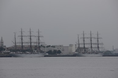 帆船.jpg