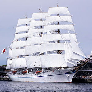 日本丸.bmp